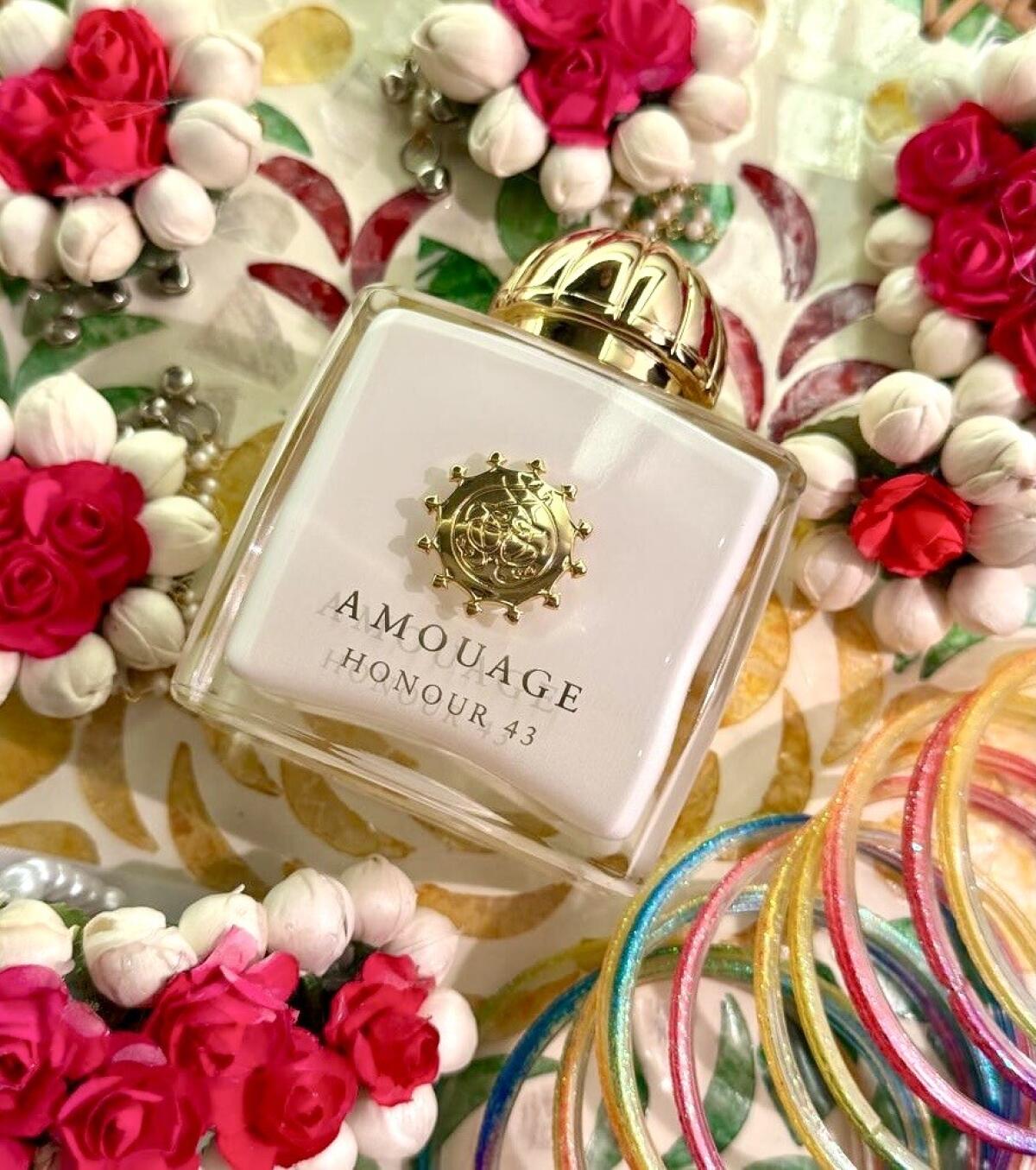 Amouage Honour 43 Woman Extrai - Best Perfume Fragrance 评论和价格
